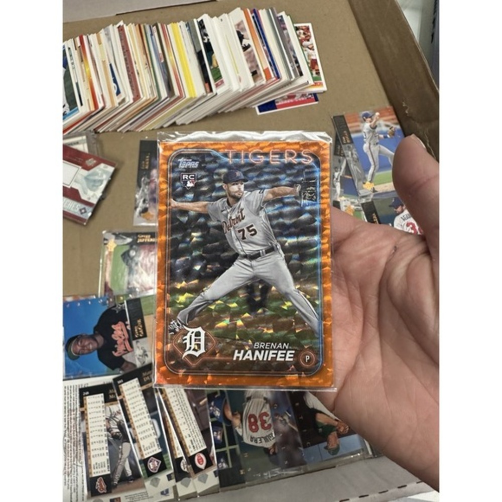 Unsearched Vintage Sports Cards Early 90's Football Basketball Baseball Random - Picture 6 of 11